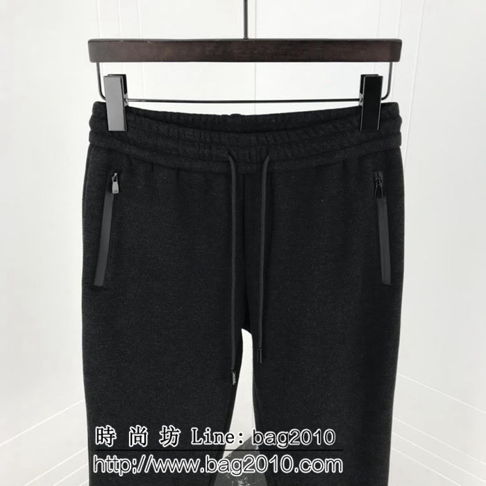 LV路易威登 18ss冬季新款 背後壓膠印花logo 加絨加厚 男款羊毛休閒褲 ydi1996